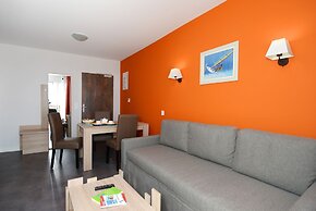 Beach Apartment w/ Balcony