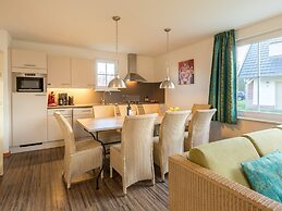 Villa in Klein Vink With Thermaalbad Access