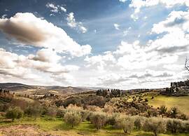 Apartment in Chianti With Shared Pool