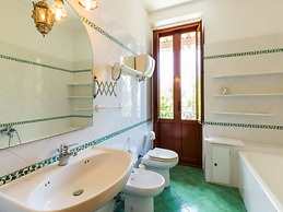 Belvilla by OYO Villa Nicola