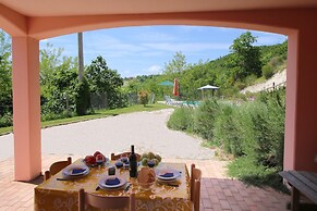 Villa in Marche With Pool & Panoramic Views