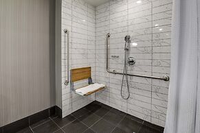 Sandman Signature Saskatoon South Hotel
