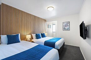 Summer Inn Motel