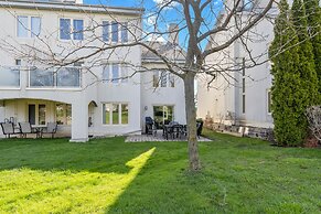 Sierra Lane Condos