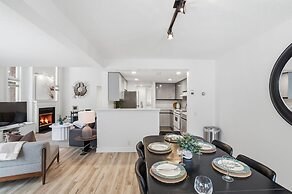 Sierra Lane Condos