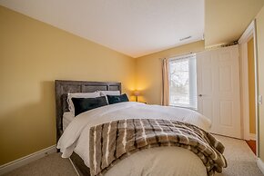 Sierra Lane Condos