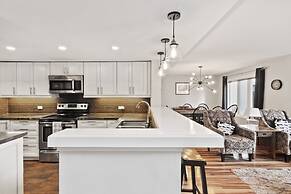Sierra Lane Condos