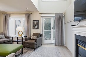 Sierra Lane Condos