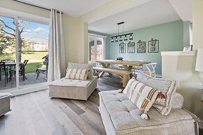 Sierra Lane Condos