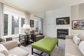 Sierra Lane Condos