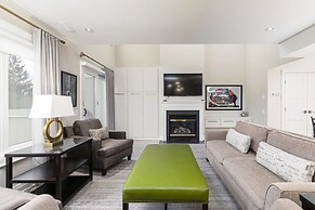 Sierra Lane Condos