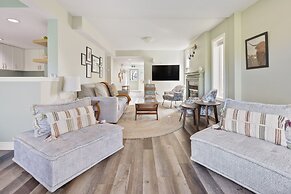 Sierra Lane Condos