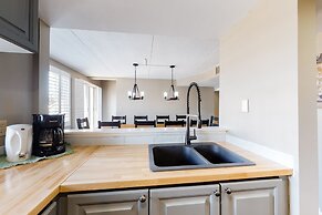 Wintergreen Condos