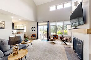 Wintergreen Condos