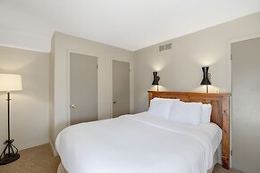 Wintergreen Condos