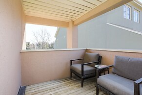 Wintergreen Condos