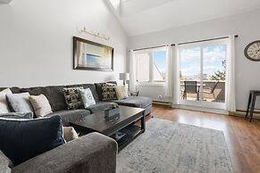 Wintergreen Condos