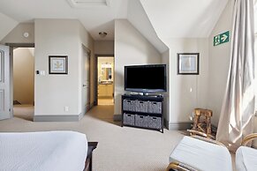 Historic Snowbridge Townhomes