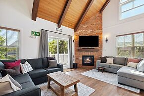 Historic Snowbridge Townhomes
