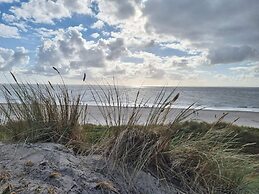 5 Star Holiday Home in Blavand