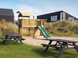 5 Star Holiday Home in Lokken