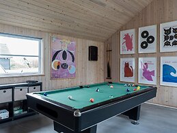 5 Star Holiday Home in Tisvildeleje