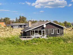 6 Person Holiday Home in Thisted-by Traum