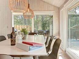 Luxury Retreat Near Beach