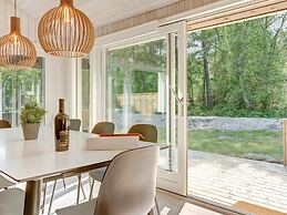 Luxury Retreat Near Beach