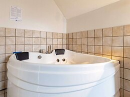 4 Star Holiday Home in Vaeggerlose