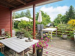 4 Person Holiday Home in Grenaa-by Traum