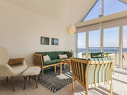 6 Person Holiday Home in Thyholm-by Traum