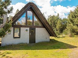 6 Person Holiday Home in Romo