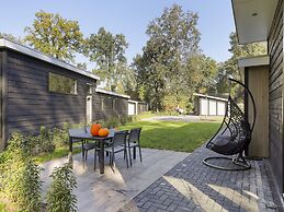 Relaxing Forest Hideaway
