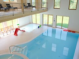 Cozy Apartment in Obertraun With Pool