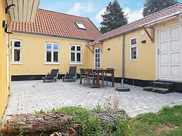 6 Person Holiday Home in Marstal