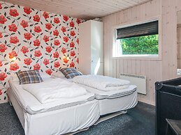 6 Person Holiday Home in Romo