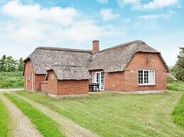 10 Person Holiday Home in Ulfborg