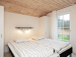 10 Person Holiday Home in Ulfborg