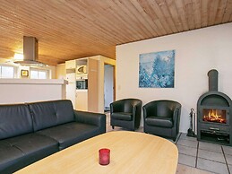 10 Person Holiday Home in Ulfborg