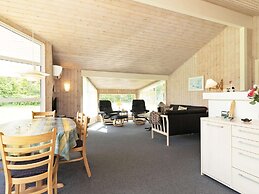 6 Person Holiday Home in Bindslev