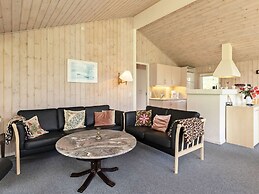 6 Person Holiday Home in Bindslev