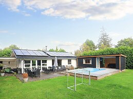 4 Star Holiday Home in Vaeggerlose