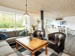 4 Star Holiday Home in Vaeggerlose