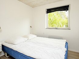 4 Star Holiday Home in Vaeggerlose