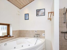 6 Person Holiday Home in Ulfborg