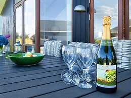6 Person Holiday Home in Ulfborg