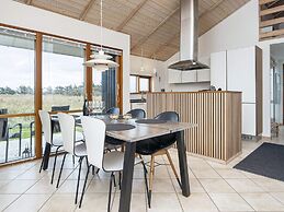 6 Person Holiday Home in Ulfborg