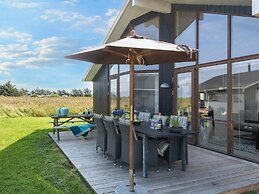6 Person Holiday Home in Ulfborg