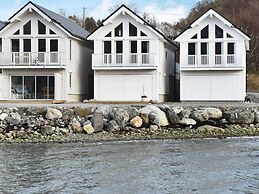 5 Star Holiday Home in Brattvag